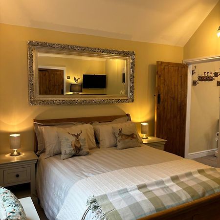 Mulberry House Farm Mulberry Lodge 奇彭纳姆 外观 照片